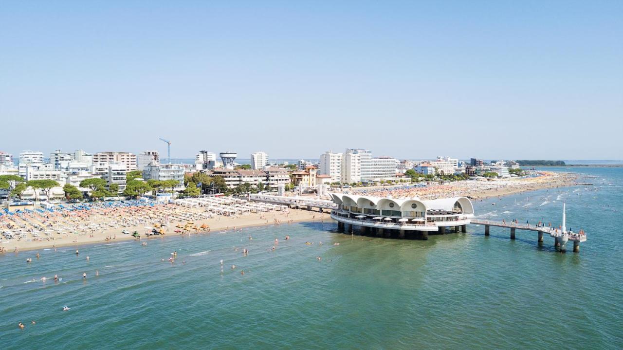 Appartamenti Lucerna Lignano Sabbiadoro Eksteriør billede